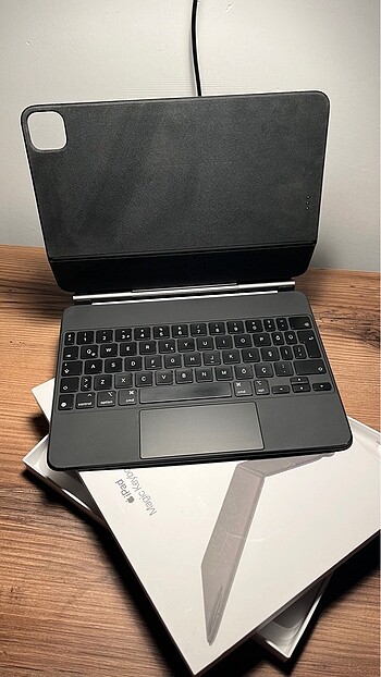 Apple Magic Keyboard 11 inç - Görsel 2