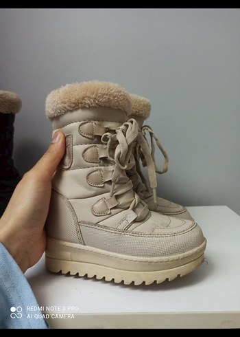 Bej Kürklü Kız Çocuk Botu - Görsel 3