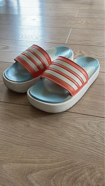 37 Beden Adidas terlik