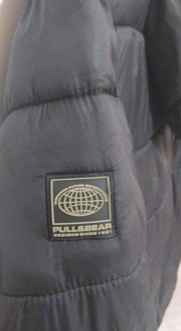 Kapüşonlu Siyah Kadın Kışlık Mont - Görsel 3