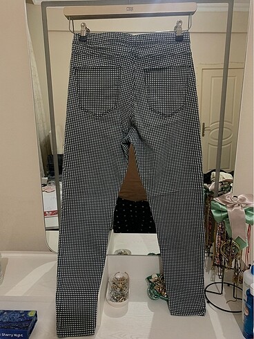40 Beden Ekoseli Klasik Bershka Skinny Pantolon