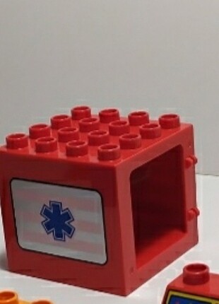 LEGO Duplo Ambulans Kasasi