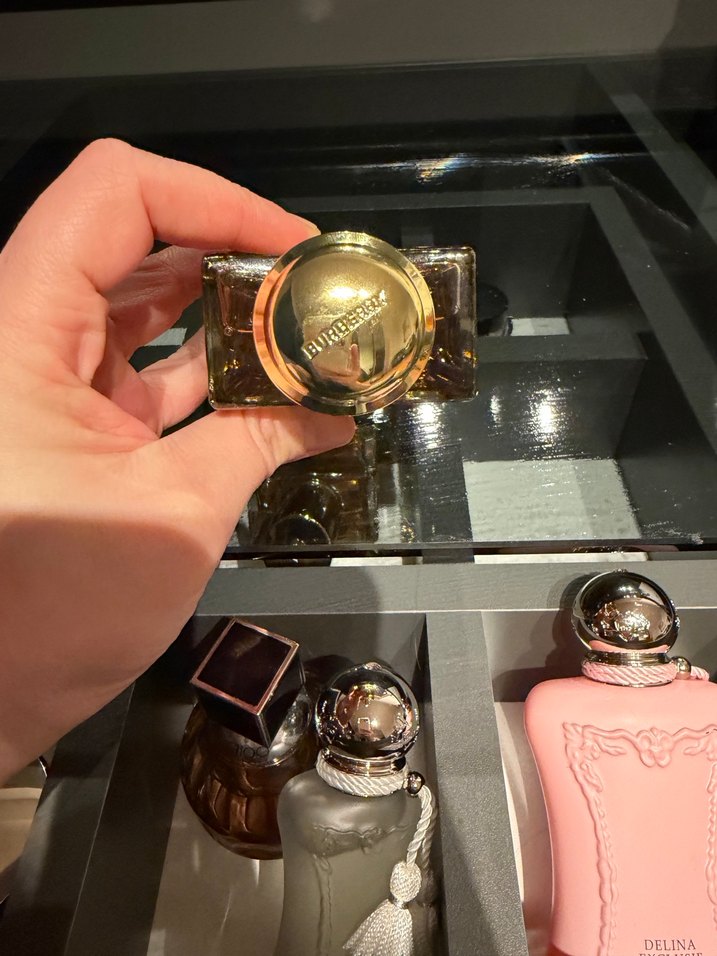 Burberry Kadın Parfümü - Görsel 3