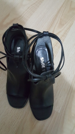 shoetek bağcıklı deri topuklu ayakkabi