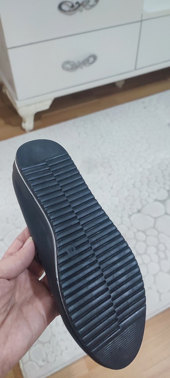 Kız Çocuk Siyah Tokalı Babet Ayakkabı - Görsel 4