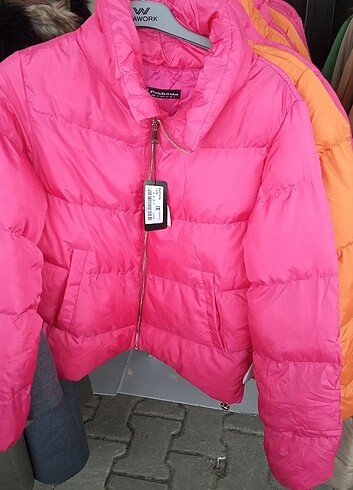 Diğer Kadın şişme mont