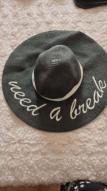 Plaj şapkası 