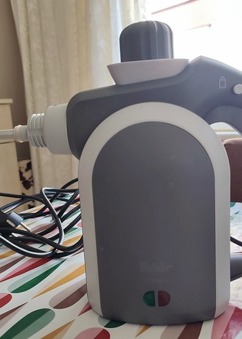 Fakir buharlı temizleyici