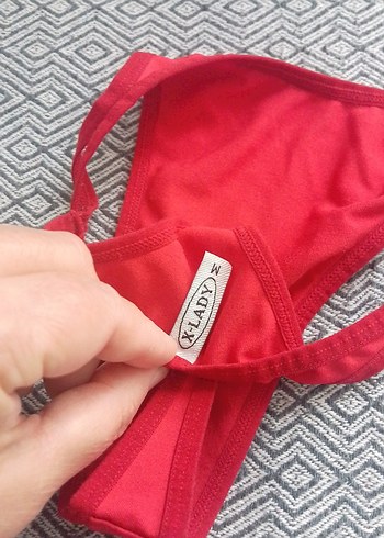 Kırmızı İnce Askılı Kadın Bikini Altı - Görsel 3