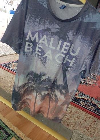 Gri Baskılı Malibu Beach Erkek Tişörtü - Görsel 4