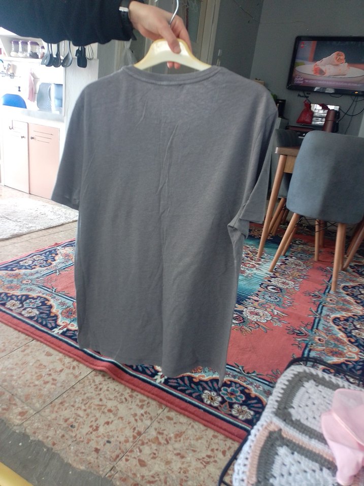 Gri Baskılı Erkek Tişört - Görsel 3