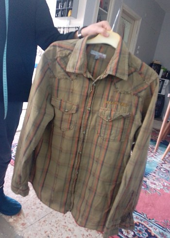 Düğmeli Uzun Kollu Kahverengi Erkek Gömlek - Görsel 2