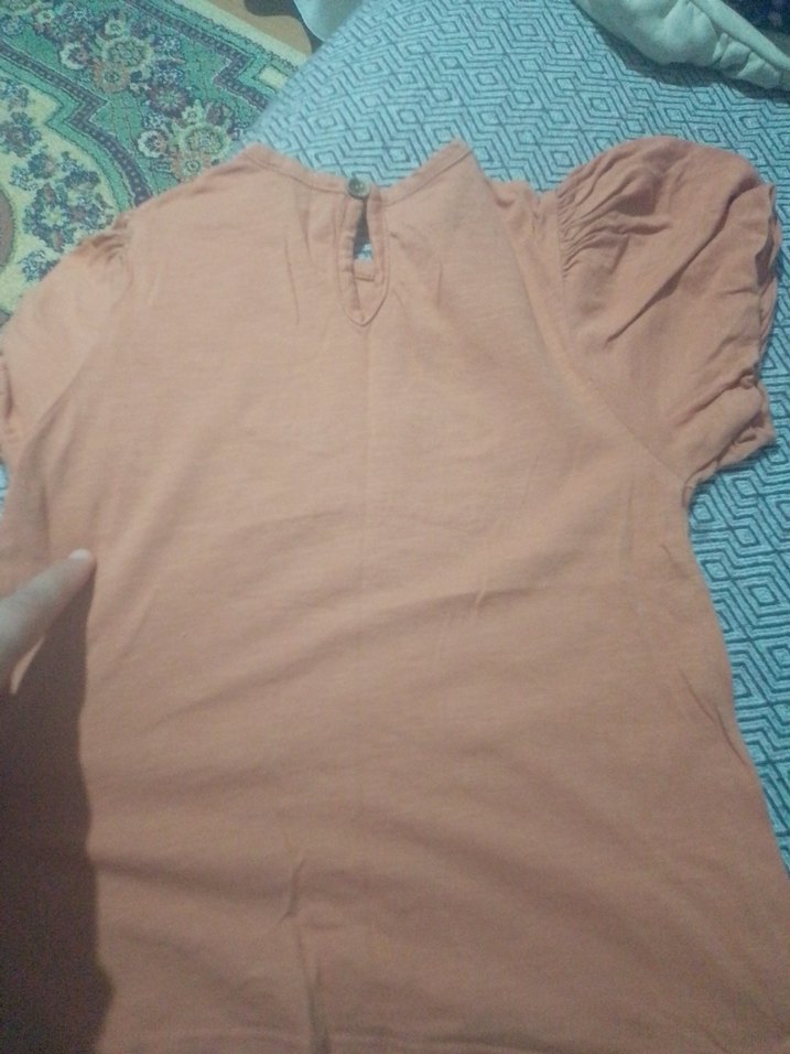 Bej Kız Çocuk Keten Tişört Düğmeli - Görsel 4