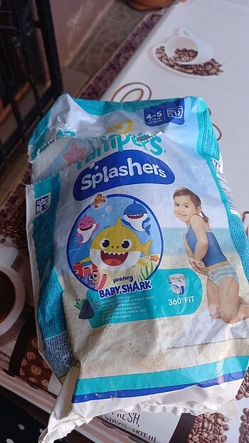 6 adet bebek bezi