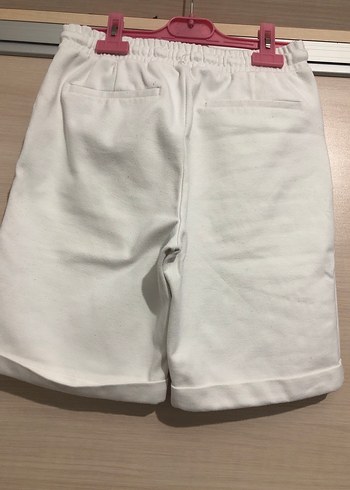 Zara Beyaz erkek çocuk  Bermuda Şort, Gevşek Kesim - Görsel 3
