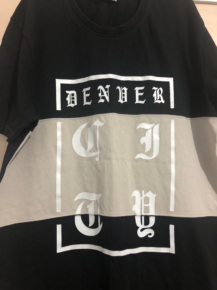 Siyah Baskılı Erkek Tişört - Görsel 2