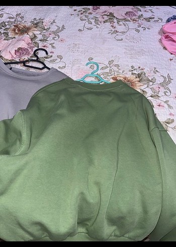 Kadın Gri ve Yeşil Salaş Sweatshirt
