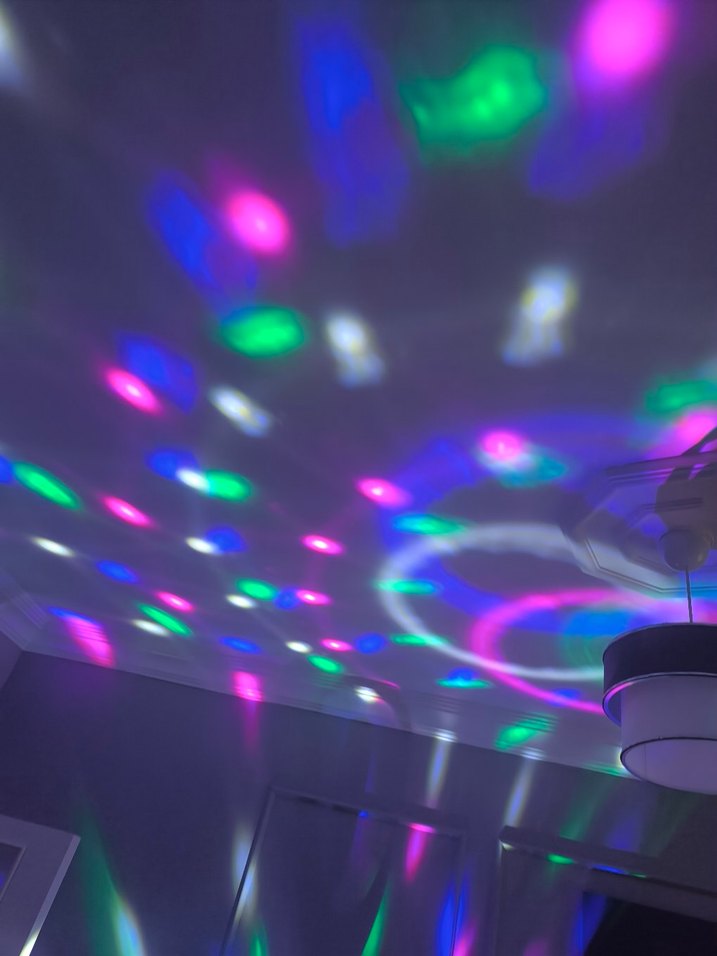 Çok Renkli Işıltılı Masa Lambası MÜZİK ÇALAR - Görsel 3