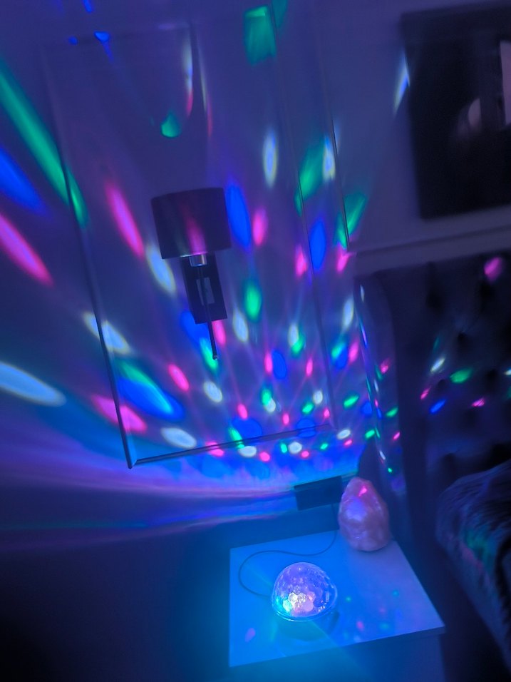 Çok Renkli Işıltılı Masa Lambası MÜZİK ÇALAR - Görsel 2