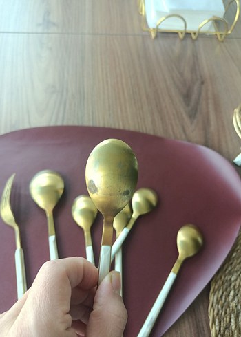 Beyaz Saplı Altın Renk Çatal Kaşık Bıçak Seti - Görsel 5
