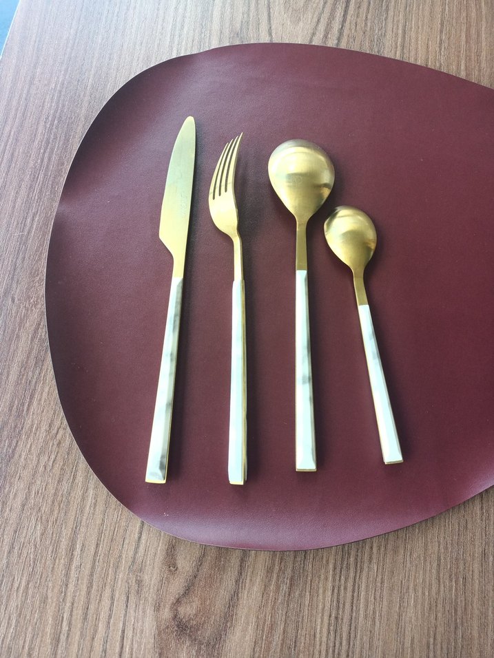 Beyaz Saplı Altın Renk Çatal Kaşık Bıçak Seti - Görsel 3