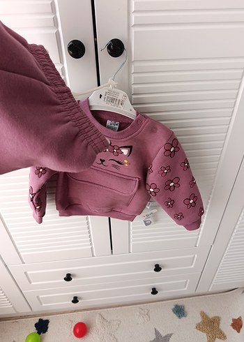 Çiçek Desenli Pembe Kız Bebek Triko Takım - Görsel 4