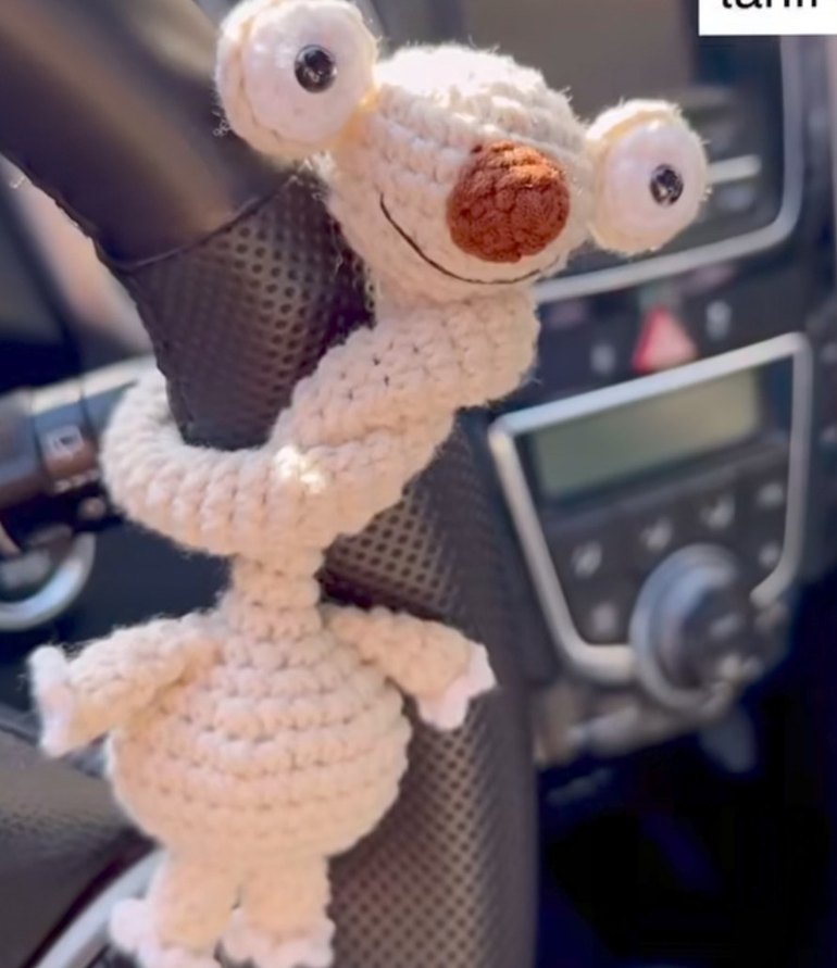 Bej Örme Uzun Boyunlu Peluş Oyuncak - Görsel 3