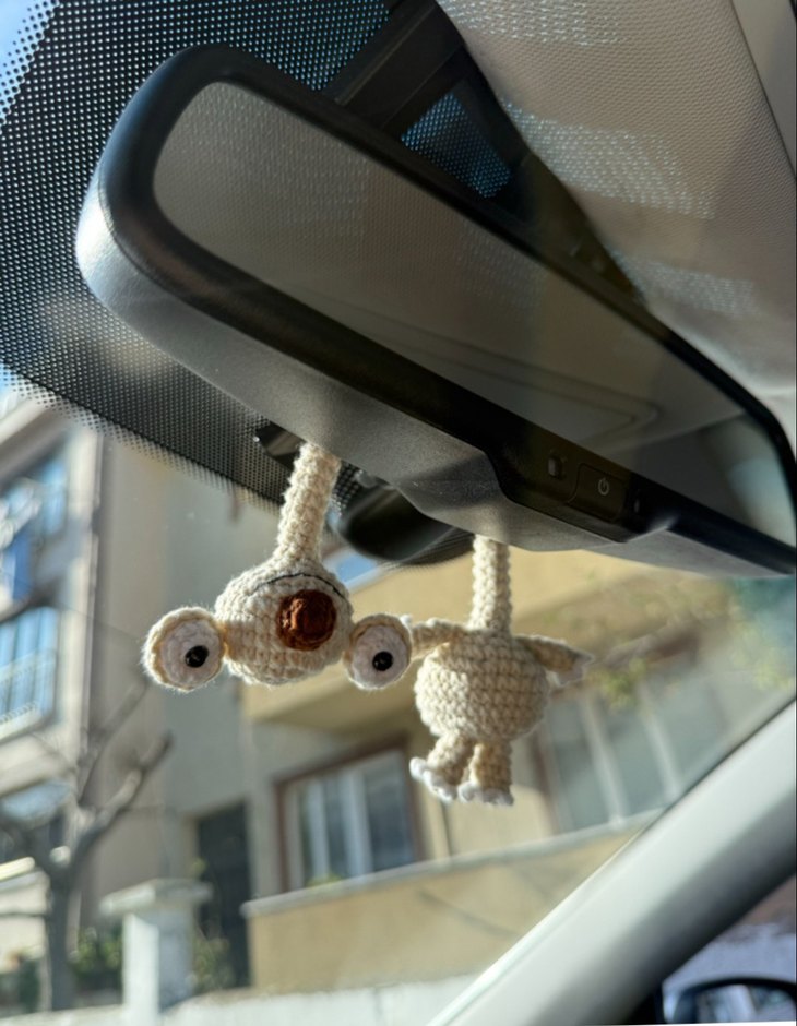 Bej Örme Uzun Boyunlu Peluş Oyuncak - Görsel 4