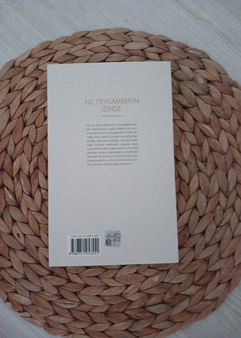 Hz. Peygamberin İzinde Şiir Kitabı - Görsel 2