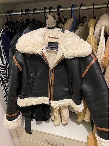 Stradivarius Stradivarius mont