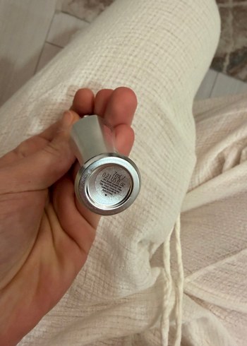 Benefit kaş sabitleyici - Görsel 4