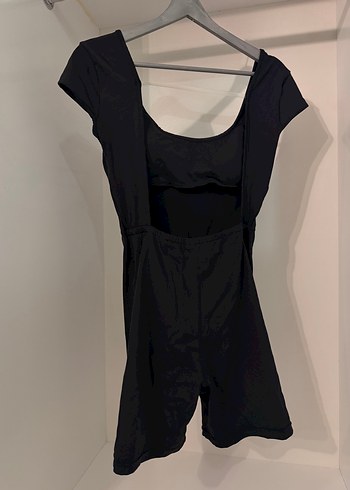 Siyah Kadın Kısa Tulum, V Yaka, Kısa Kollu - Görsel 2