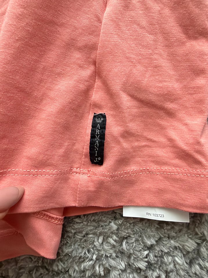 Canlı Mercan Pembe Bisiklet Yaka Tişört — görsel 4/7