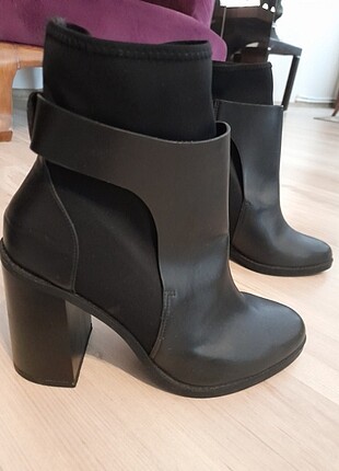 Zara bot