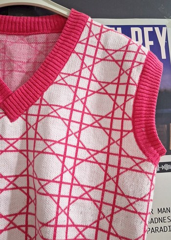 Pembe V Yaka Örgü Kadın Süveter - Görsel 3