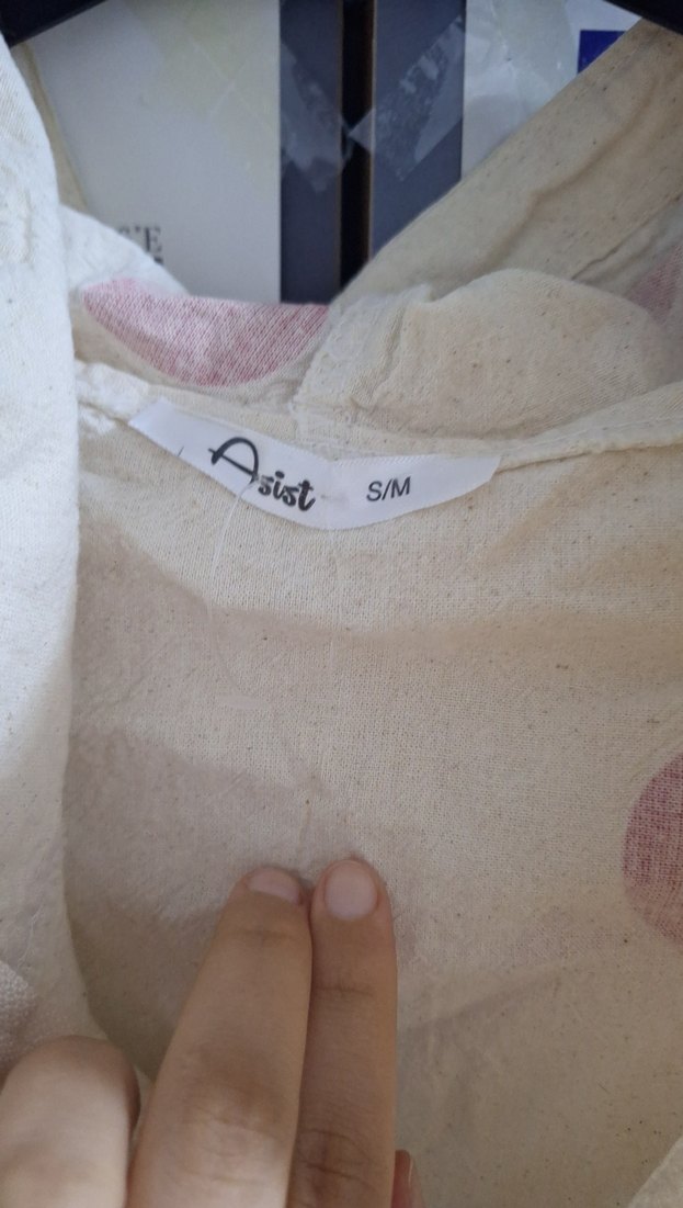 Beyaz Puantiyeli Düğmeli Yağmurluk - Görsel 4