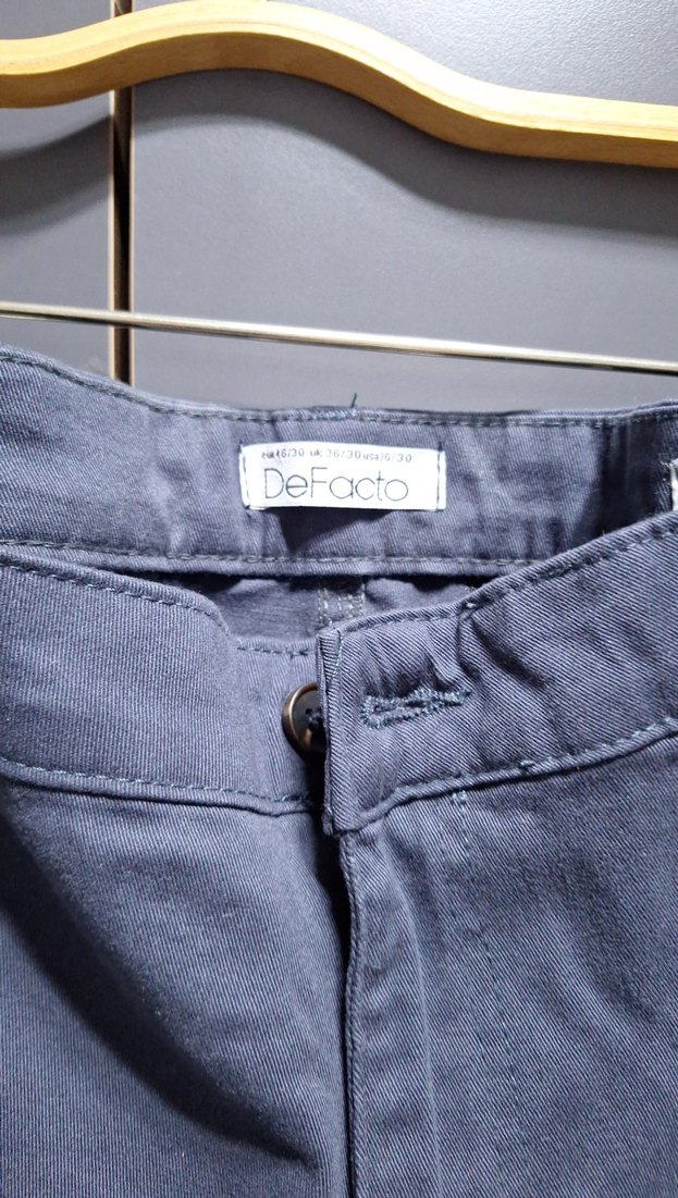 Gri Kemerli Rahat Kesim Kadın Kot Pantolon - Görsel 3