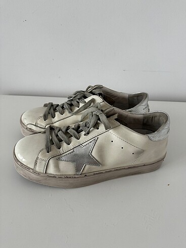 40 Beden Golden GOOSE 40