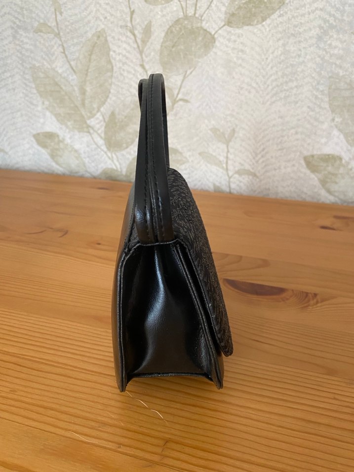 Siyah Deri Kadın Gece Çantası - Görsel 3