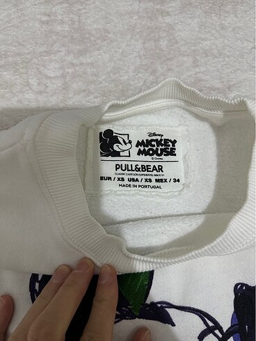 Pull and Bear Micky mouse detaylı arkası önü baskılı sweatshirt