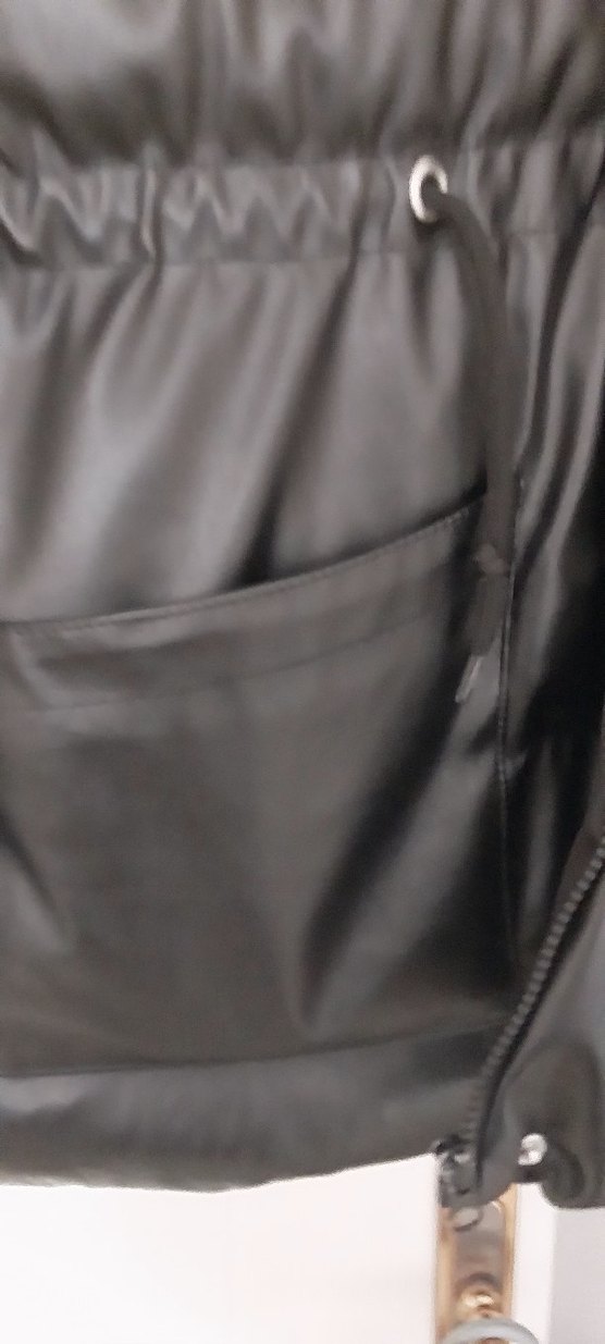 Kürk Detaylı Siyah Deri Kadın Kışlık Mont - Görsel 3