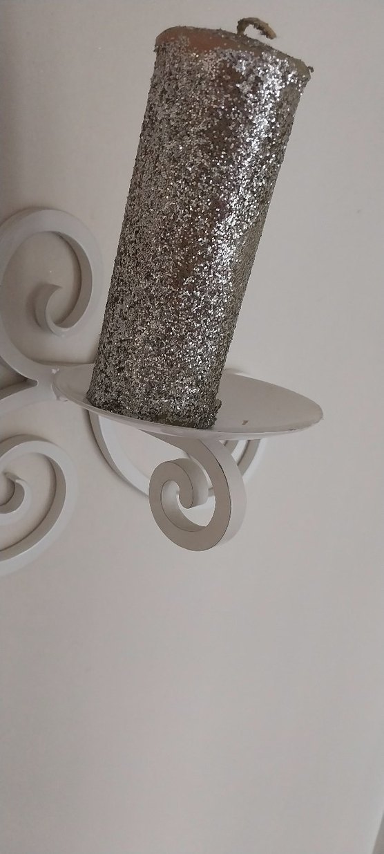 Beyaz Duvar Tipi Metal Mumluk - Görsel 4