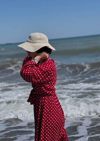 Kırmızı Puantiyeli Uzun Pamuklu Elbise - Görsel 2