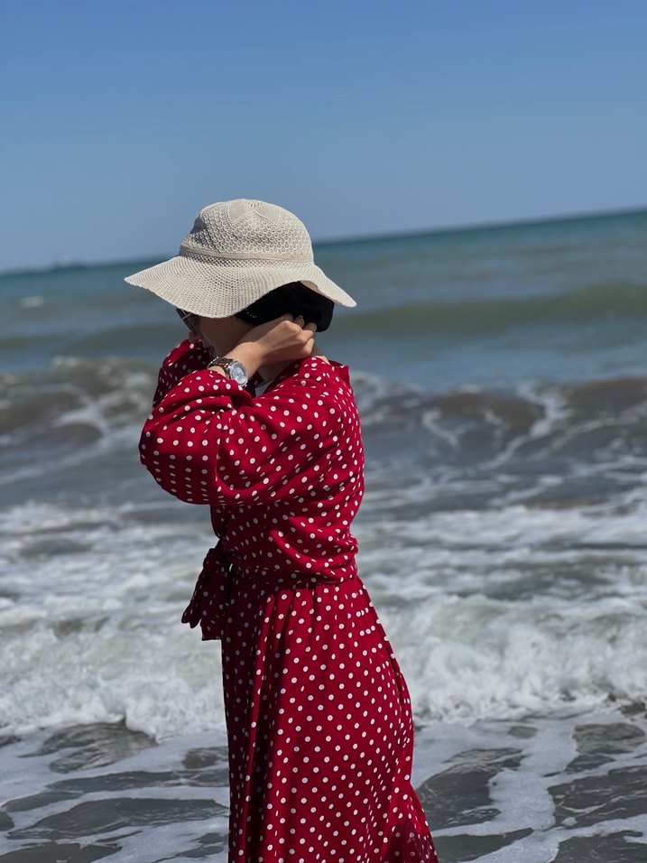 Kırmızı Puantiyeli Uzun Pamuklu Elbise - Görsel 2