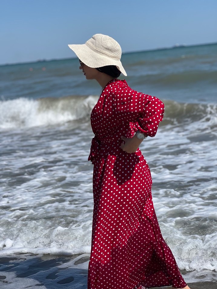 Kırmızı Puantiyeli Uzun Pamuklu Elbise - Görsel 4