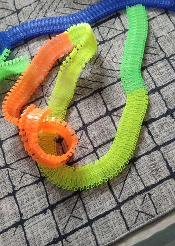 Renkli pazil şeklinde yapboz - Görsel 3