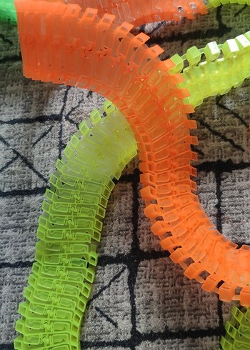 Renkli pazil şeklinde yapboz - Görsel 9