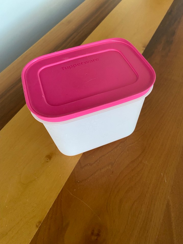 Tupperware Pembe Saklama Kabı - Görsel 2