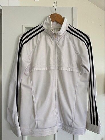 42 Beden Adidas eşofman üstü