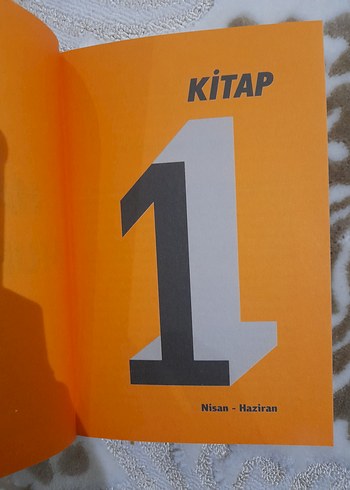 1Q84 - Haruki Murakami Roman Kitap - Görsel 2